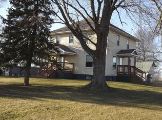 384 E 2200 North Rd, Danforth, IL 60930