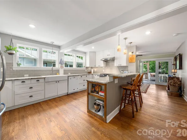43 Morris St, Asheville, NC 28806