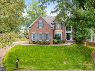 8114 Stacey Rd, Alexandria, VA 22308