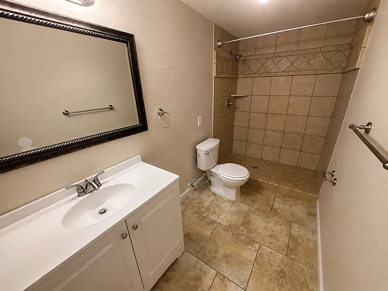 Country Lane - A Must See Community! — Photo 28