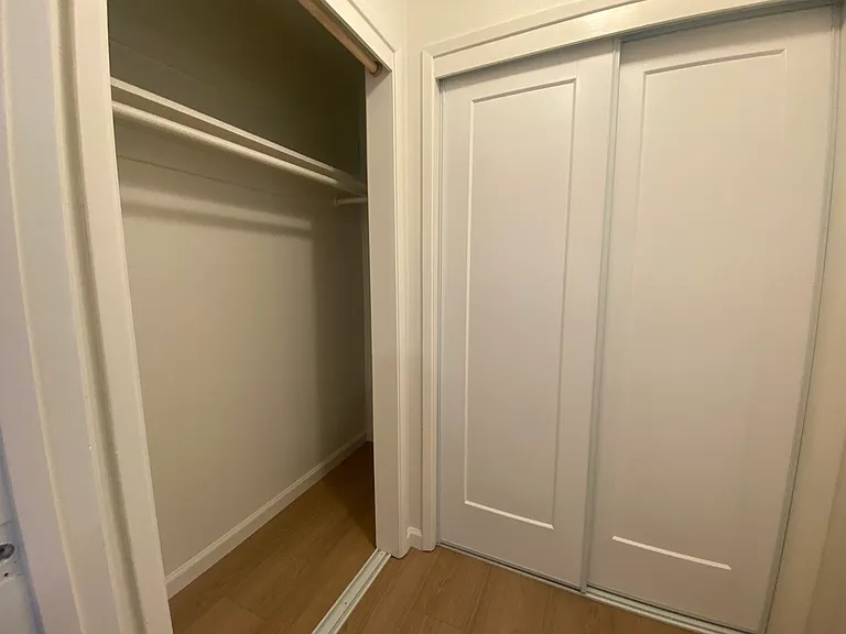 162 Roosevelt Ave #1 — Photo 29