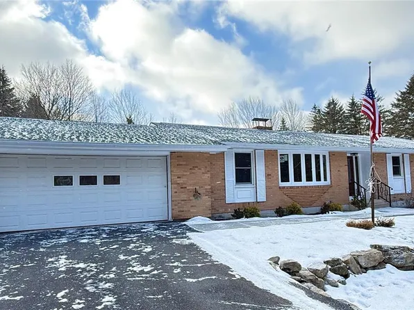 170 Nevin Rd, Newfoundland, PA 18445