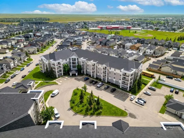 333 N Taravista Dr NE #2102, Calgary, AB T3J 0H4