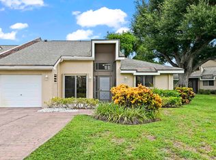 6907 Fountains Cir, Lake Worth, FL 33467
