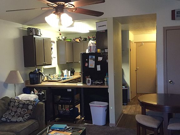 3rd image of 615 E Norwood St