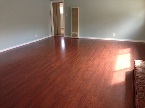 Living Room Laminate Flooring