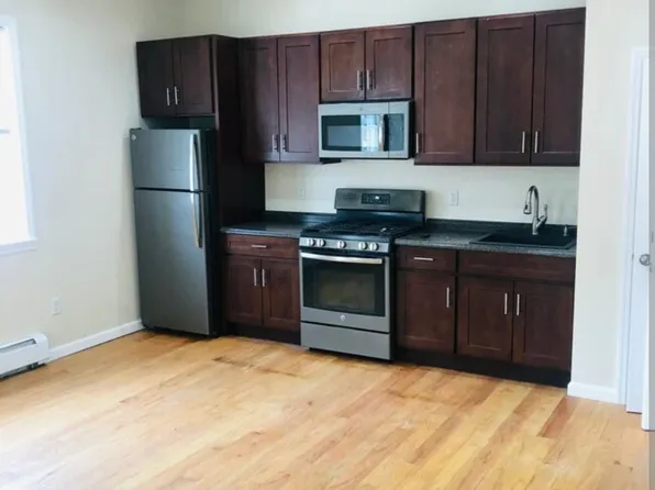 (undisclosed Address), Dobbs Ferry, NY 10522