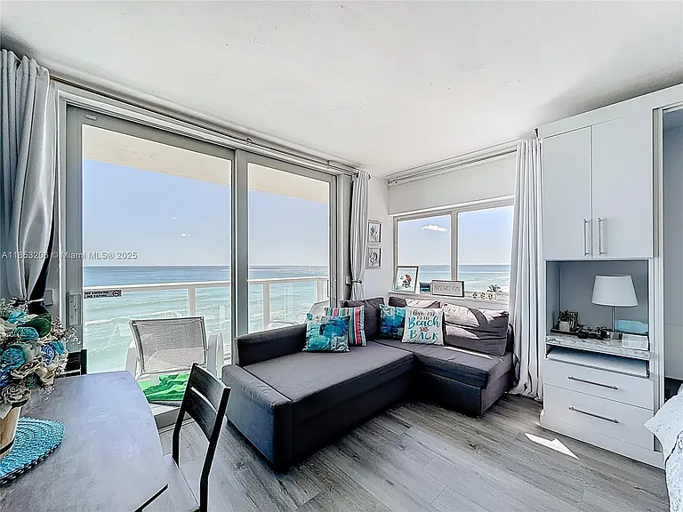 19201 Collins Ave #610 — Photo 22