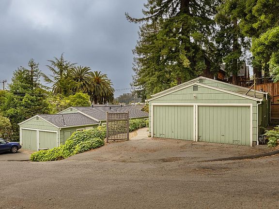 2nd image of 162 Almonte Boulevard