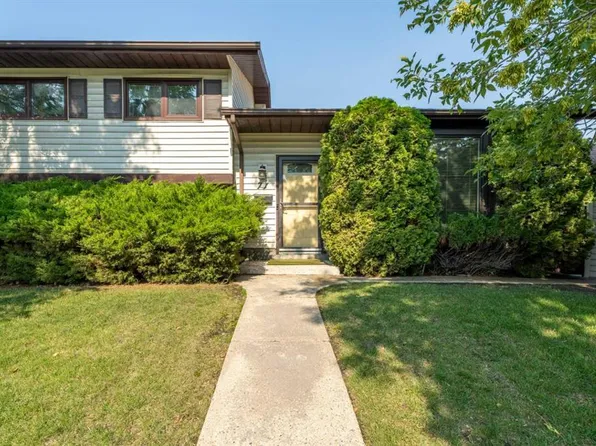 71 S Templewood Rd NE, Calgary, AB T1Y 4B1