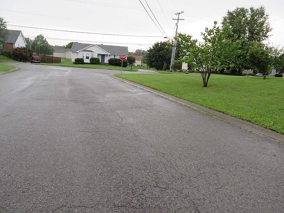 4th image of 1862 Cottingham Ct