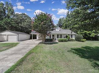 516 Berkley Way, Lancaster, SC 29720