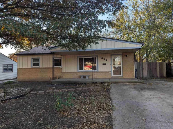 1039 N Westview Dr, Derby, KS 67037