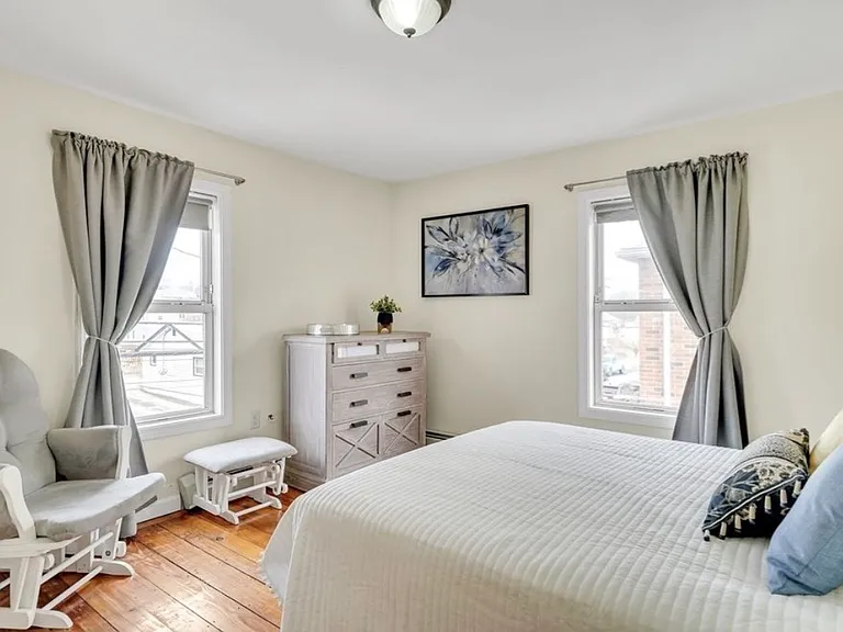 61 Rich St — Photo 12