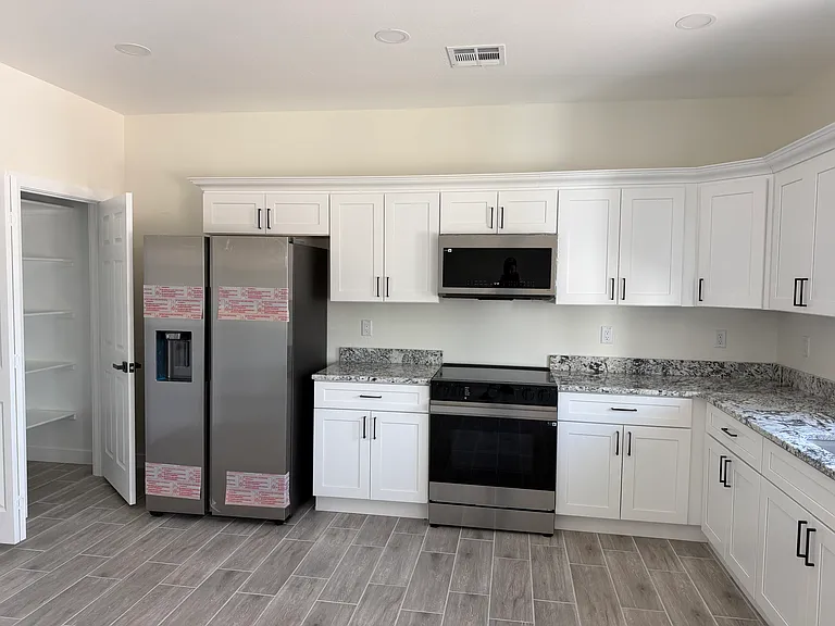 8125 E Bonnell St #A — Photo 5