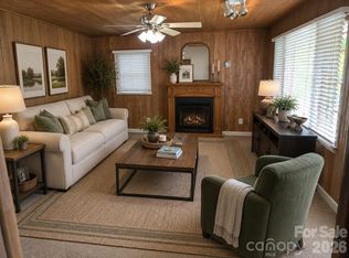 905 S 10th St, Bessemer City, NC 28016