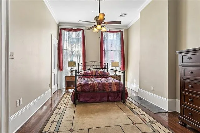 717 Toulouse St #3 — Photo 6