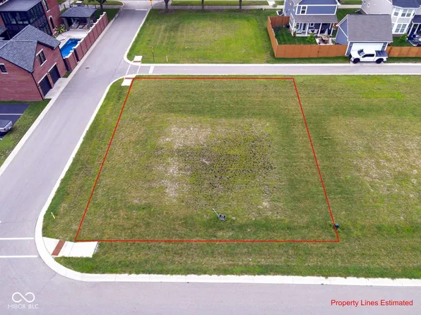 143 W Franklin St, Shelbyville, IN 46176