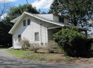 1444 Pittsburgh Rd, Valencia, PA 16059