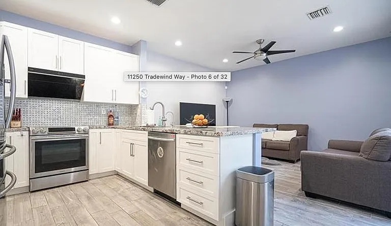 11250 Tradewind Way — Photo 20