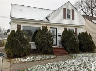16013 Edgewood Ave, Maple Heights, OH