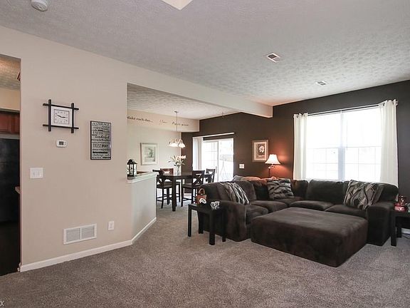 2nd image of 29057 Pembrooke Blvd