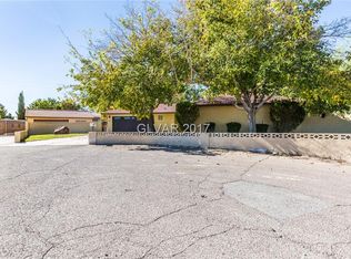63 E Conn Ave, Las Vegas, NV 89183