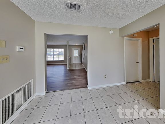 4th image of 1604 Palm Leaf Dr