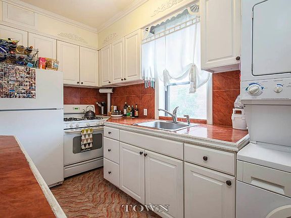 4th image of 501 W 156th St APT 45