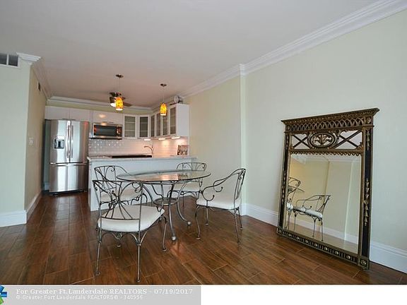 4th image of 2900 NE 30th St APT 9A