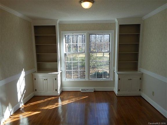 5th image of 7120 Canterway Dr