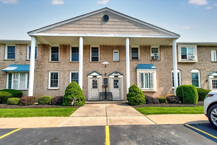 Beechwood Manor Apartments