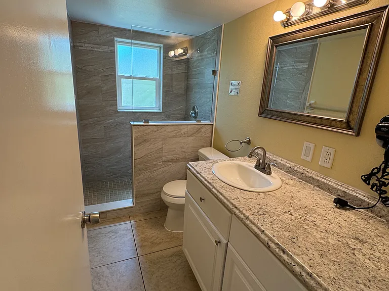 645 S McCall Rd #112 — Photo 17