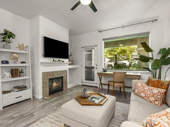 900 S South Meadows Pkwy APT 2413, Reno, NV 89521