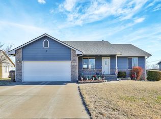 310 N Dacey Ave, Bentley, KS 67016