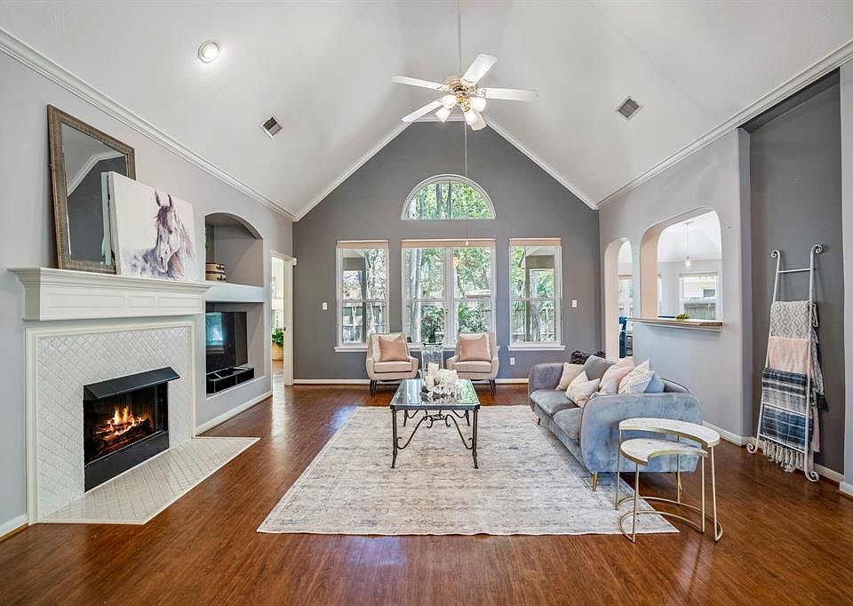 1st image of 13707 Pemberwick Park Ln