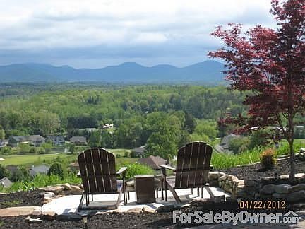 The view alone is worth a million bucks!