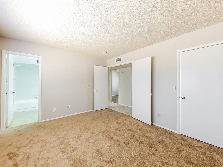4323 W Piute Ave — Photo 11