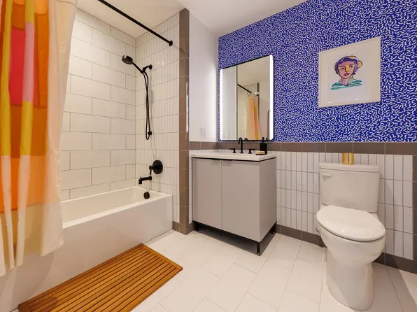 180 Morgan Street image 122 of 140