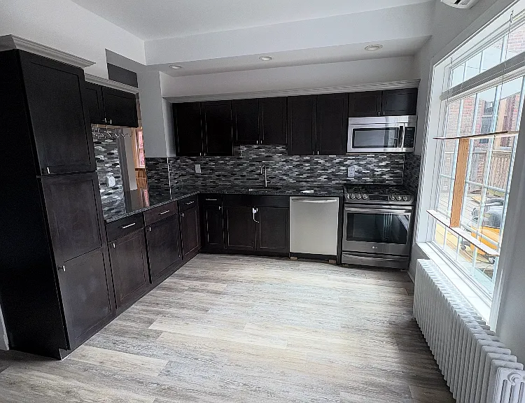 230 3rd St #1 — Photo 3