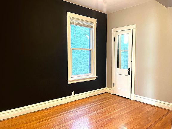 5th image of 5449 N Glenwood Ave #2