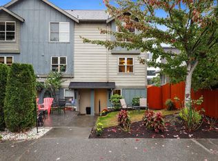 9010 18th Ave SW, Seattle, WA 98106