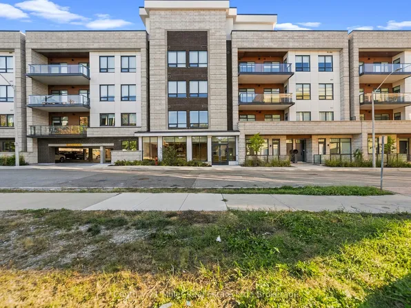 123 Maurice Dr, Oakville, ON