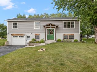 1843 David Ave, Joliet, IL 60433