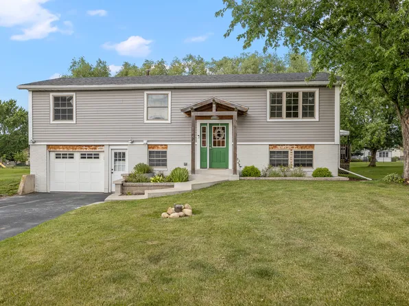 1843 David Ave, Joliet, IL 60433