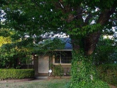 5413 Ontario St, Sacramento, CA, 95820