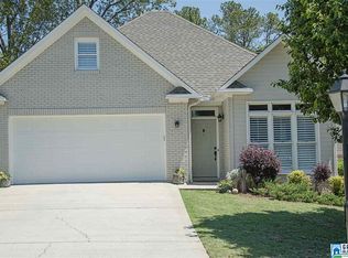 619 Village Crest Cir, Hoover, AL 35226