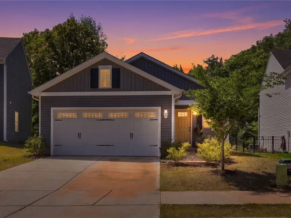 145 Davis Grove Ln, Piedmont, SC 29673