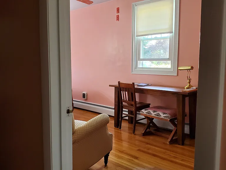 1 Thornapple Rd — Photo 5