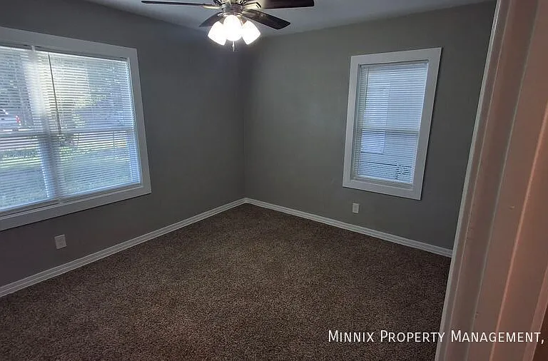 2608 6th Ave — Photo 12